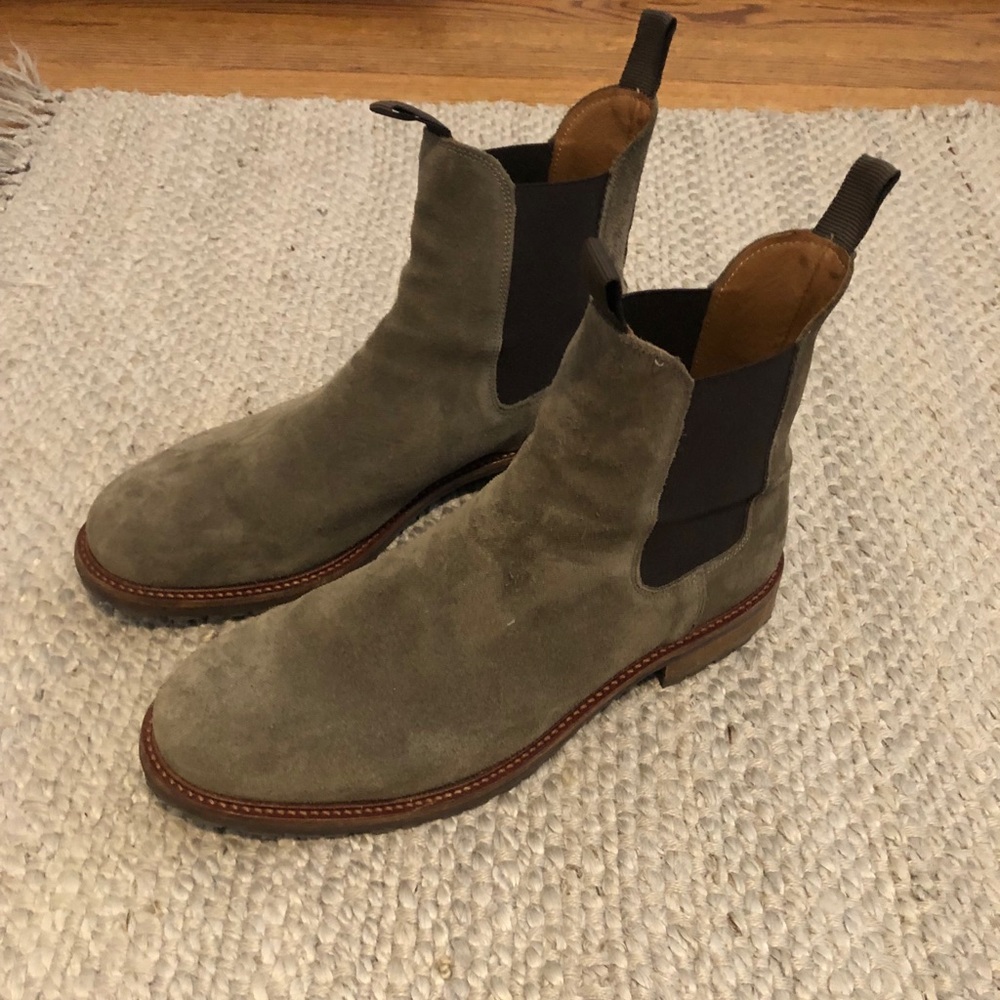 Men’s Chelsea boots